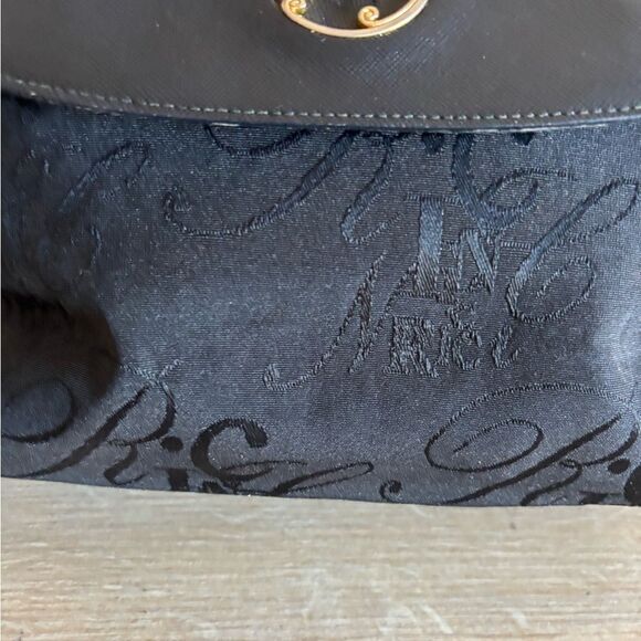 Authentic Nina Ricci black tote - Picture 3 of 7